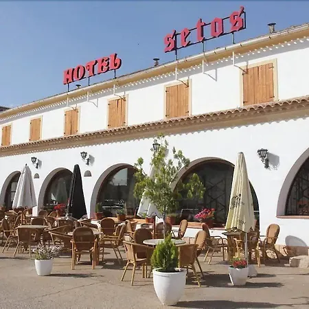 Hotel Restaurante Setos 2*